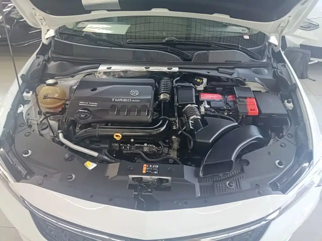 Buick Verano — миниатюра 20