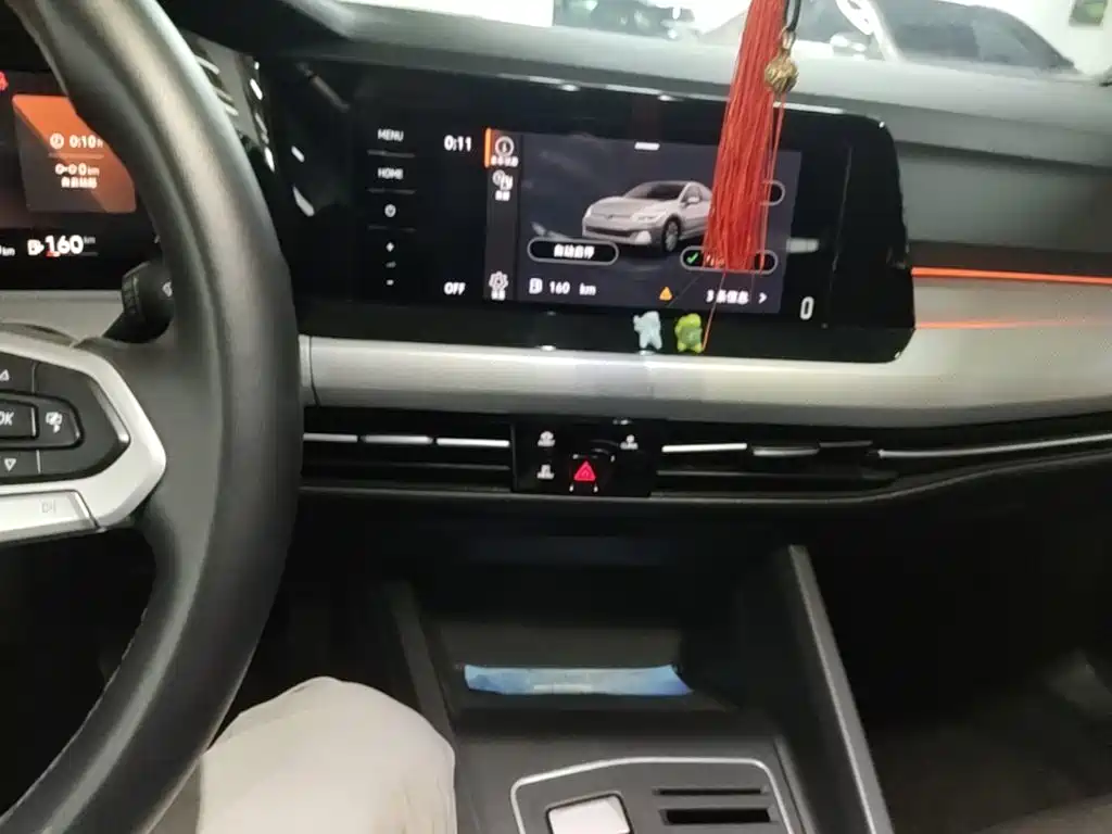 Volkswagen Golf — миниатюра 13