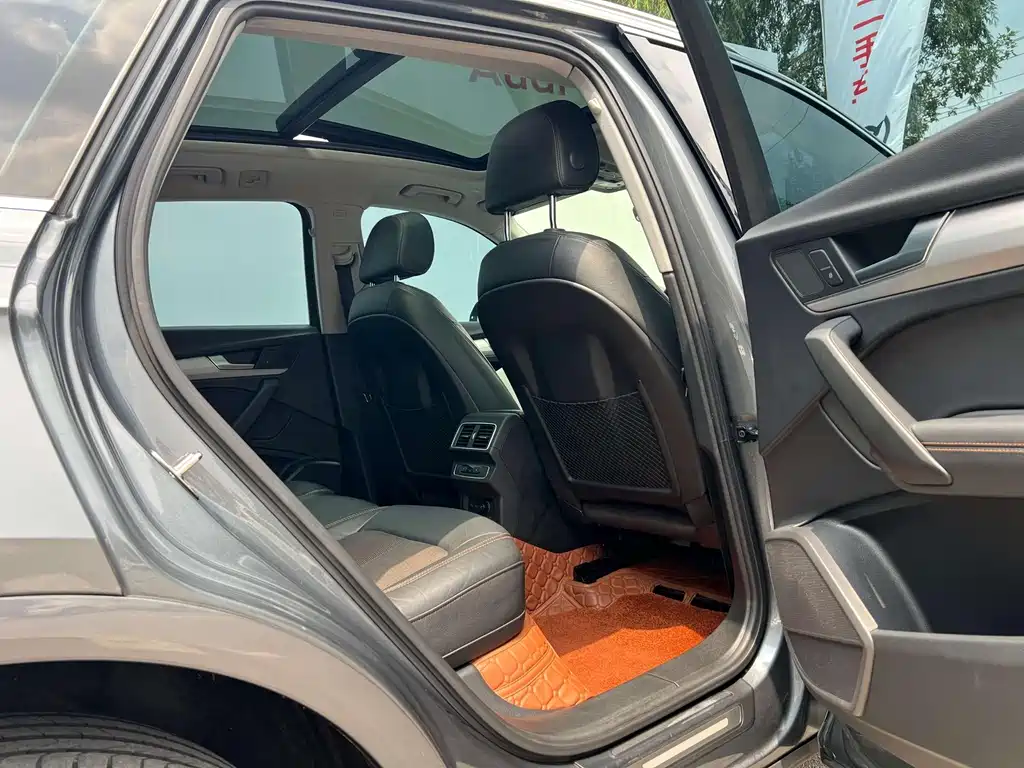 Audi Q5L 2020 40 TFSI