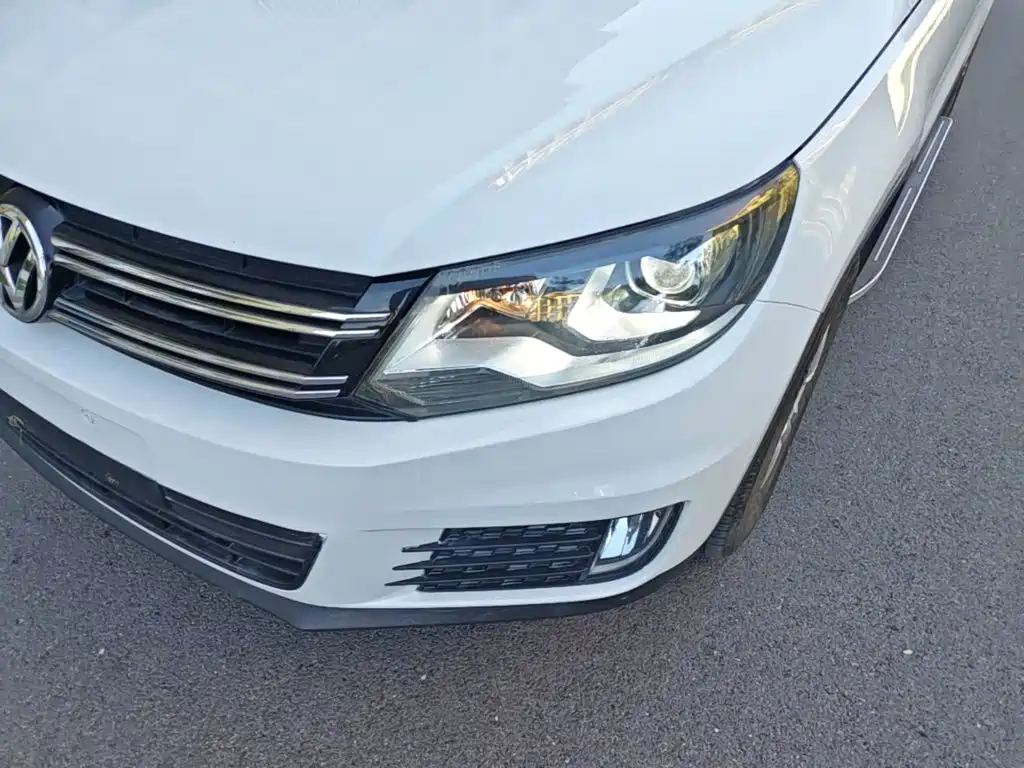 Volkswagen Tiguan — миниатюра 24