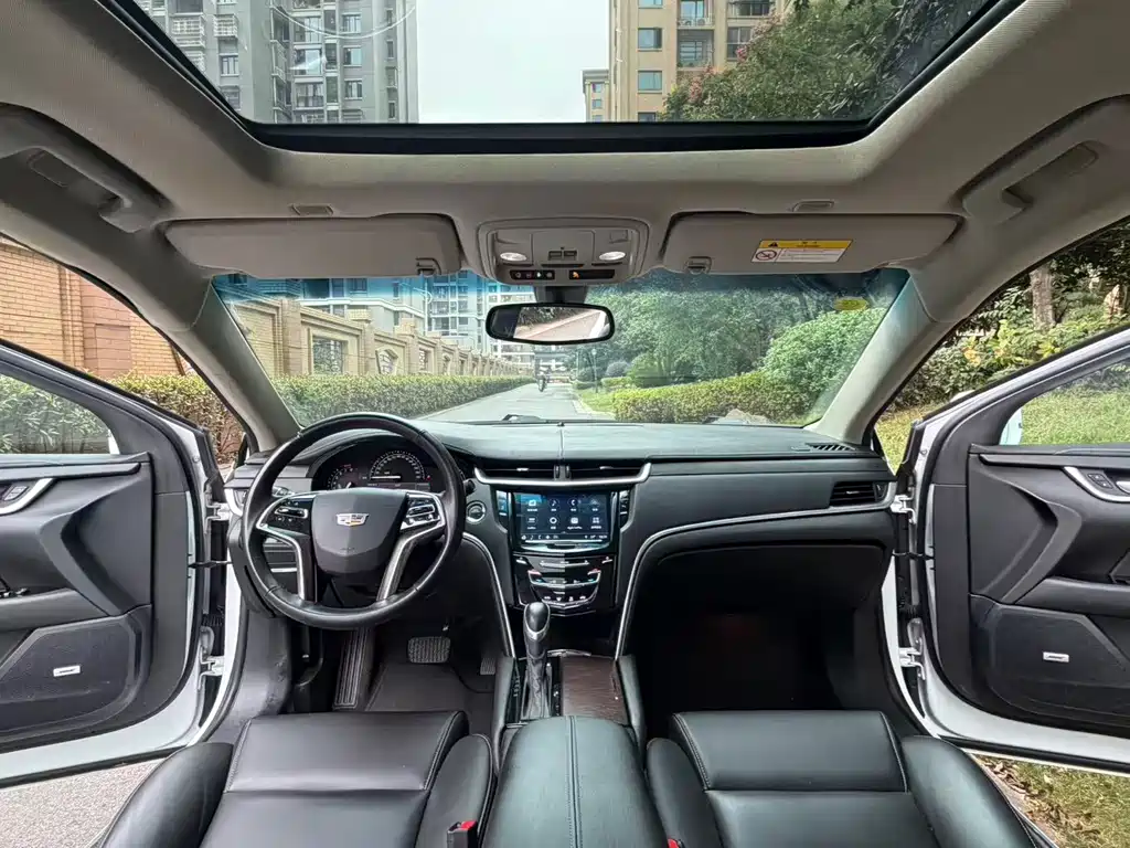 Cadillac XTS — миниатюра 7