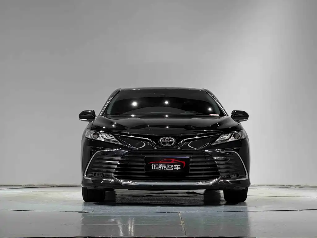 Toyota Camry 2023 2.0G Luxury