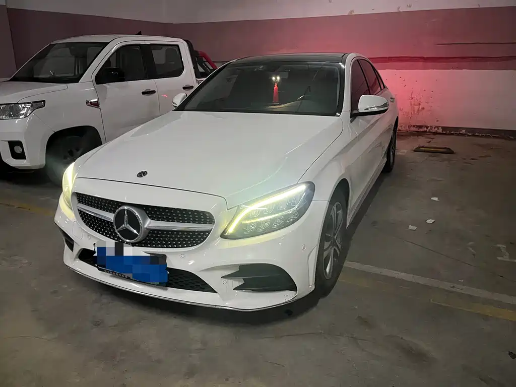 Mercedes-Benz C-Class 2018