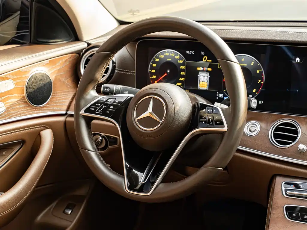 Mercedes-Benz E-Class E 2022 E 300 L Fashion