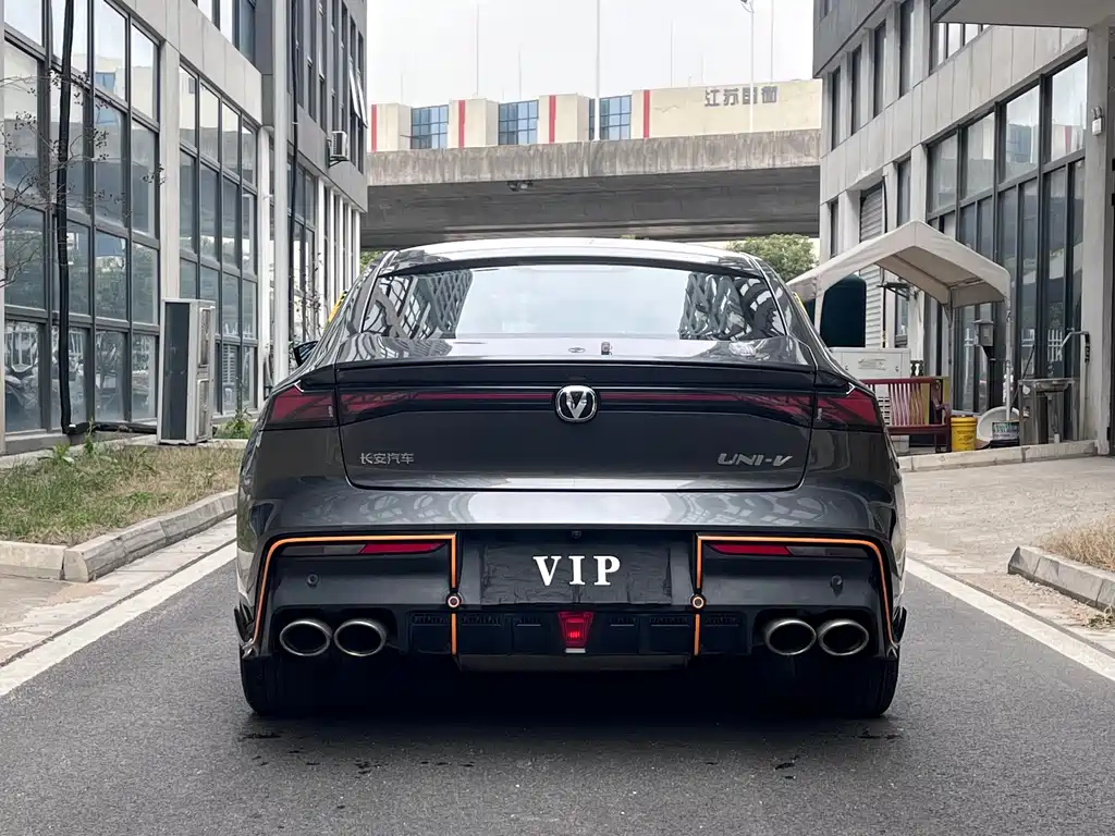 Changan UNI-V — миниатюра 4