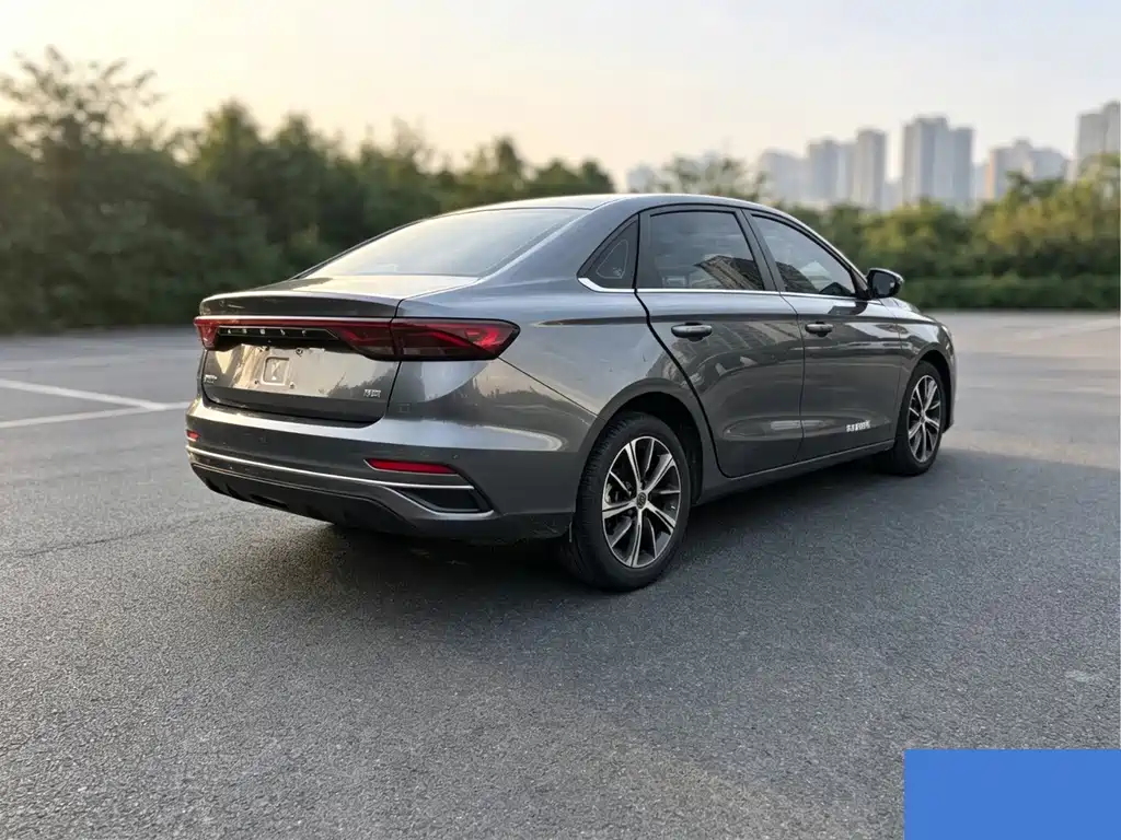 Geely Emgrand — миниатюра 6
