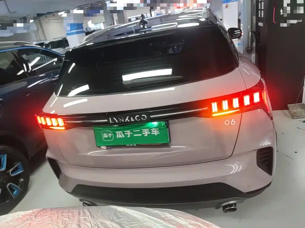 Lynk & Co 06 — миниатюра 6