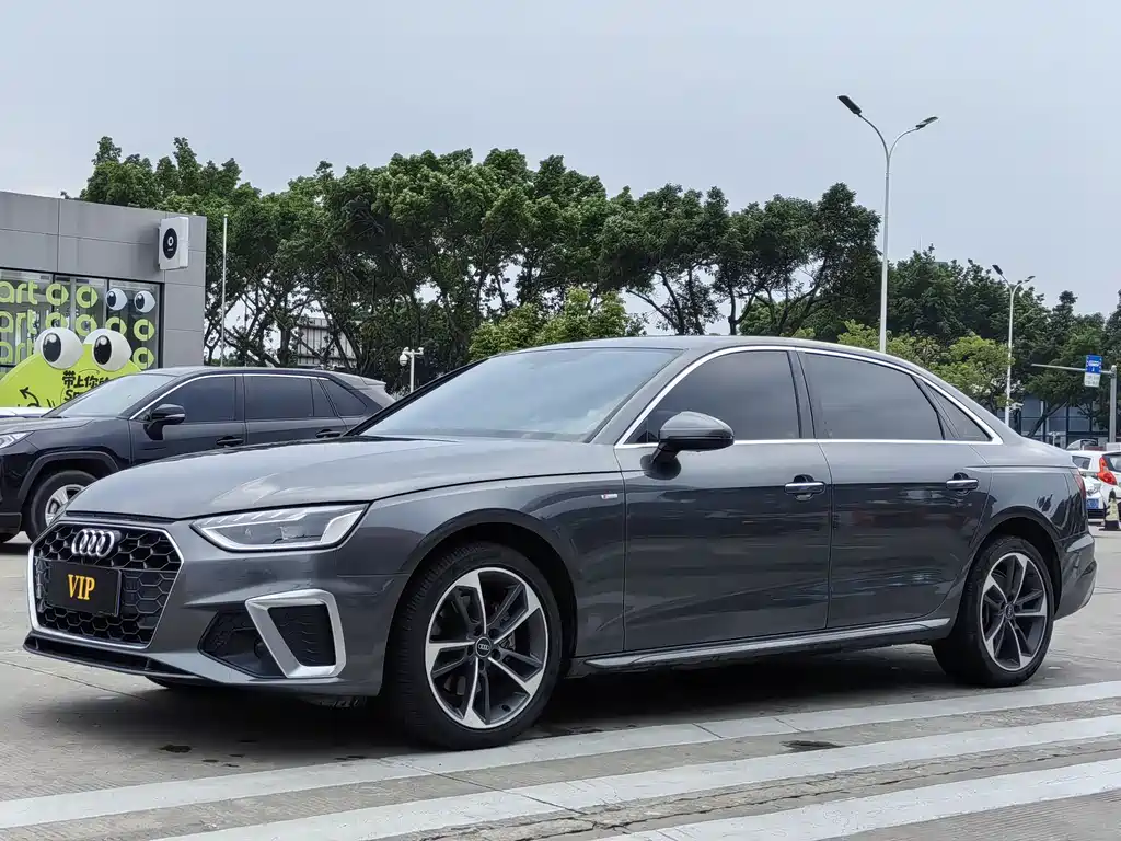 Audi A4L 2024