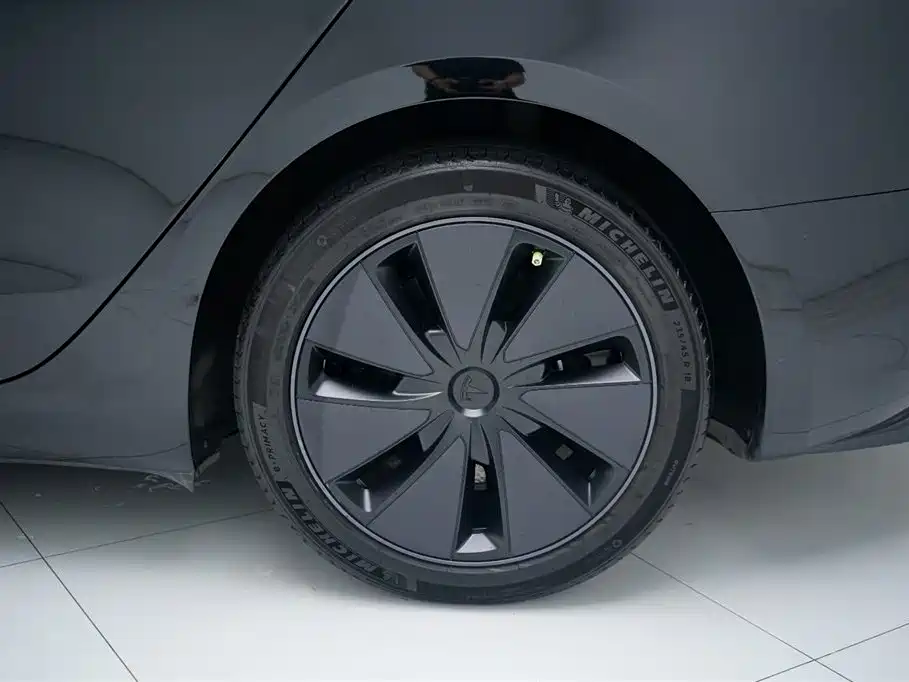 Tesla Model 3 — фотографии объявления, Фото 22