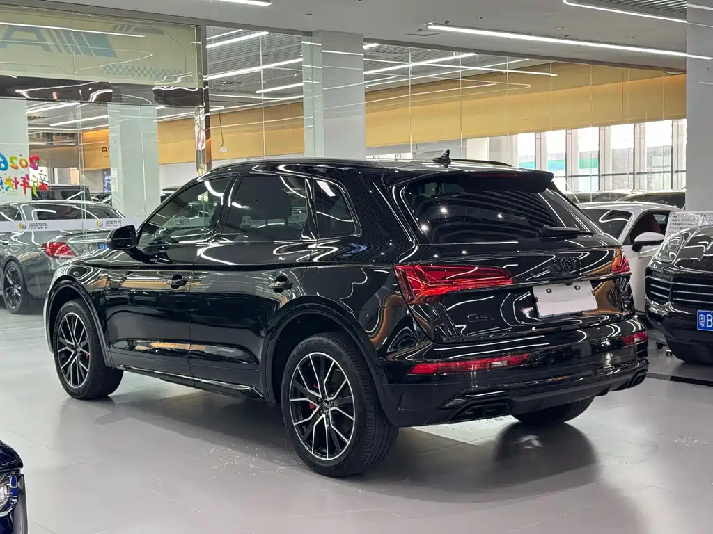 Audi Q5L 2024 45 TFSI Luxury