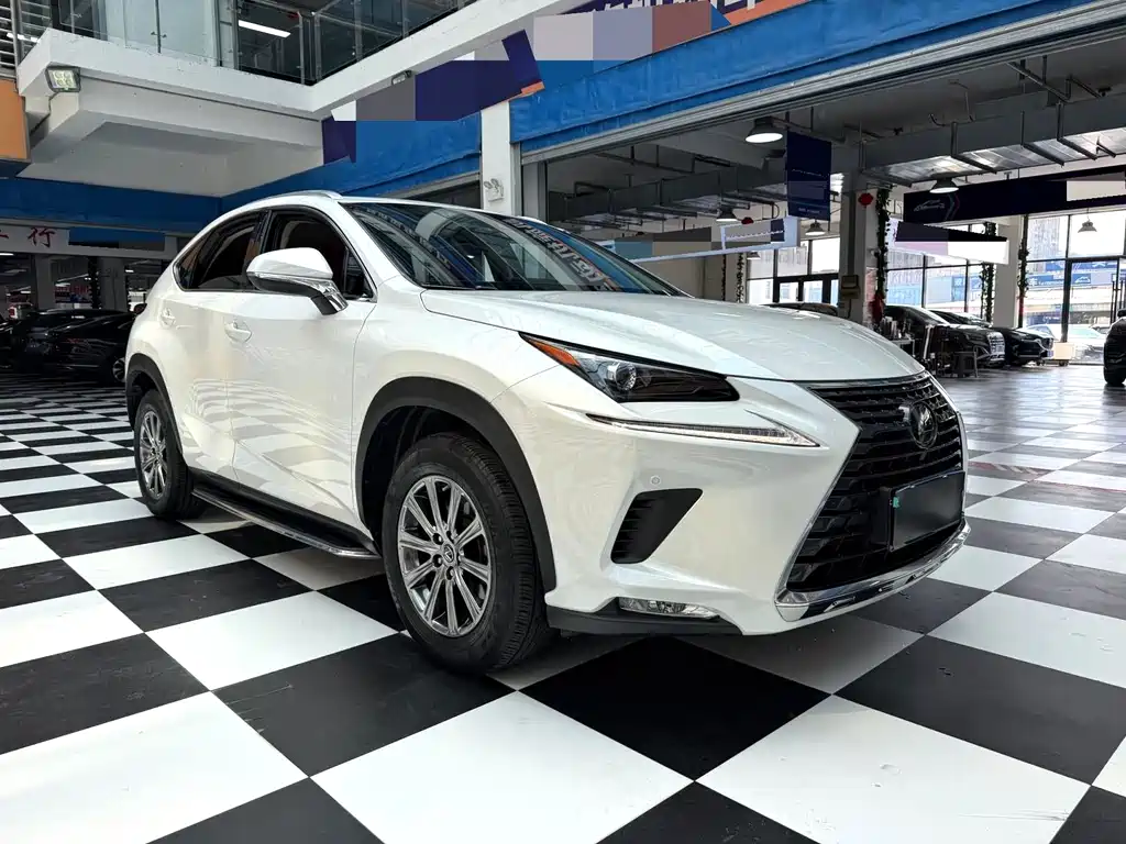 Lexus NX — миниатюра 3