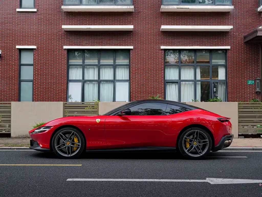 Ferrari Roma — миниатюра 5