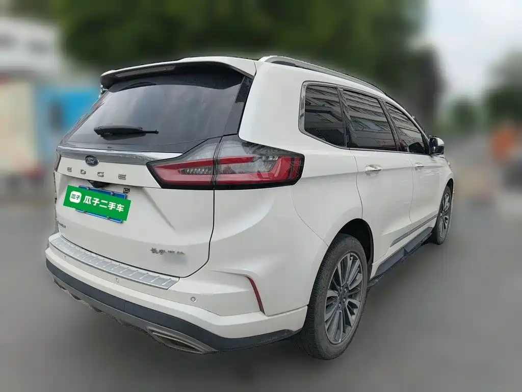 Ford Edge — миниатюра 4