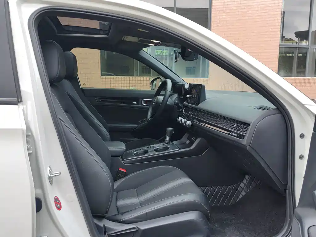 Honda Civic — миниатюра 11
