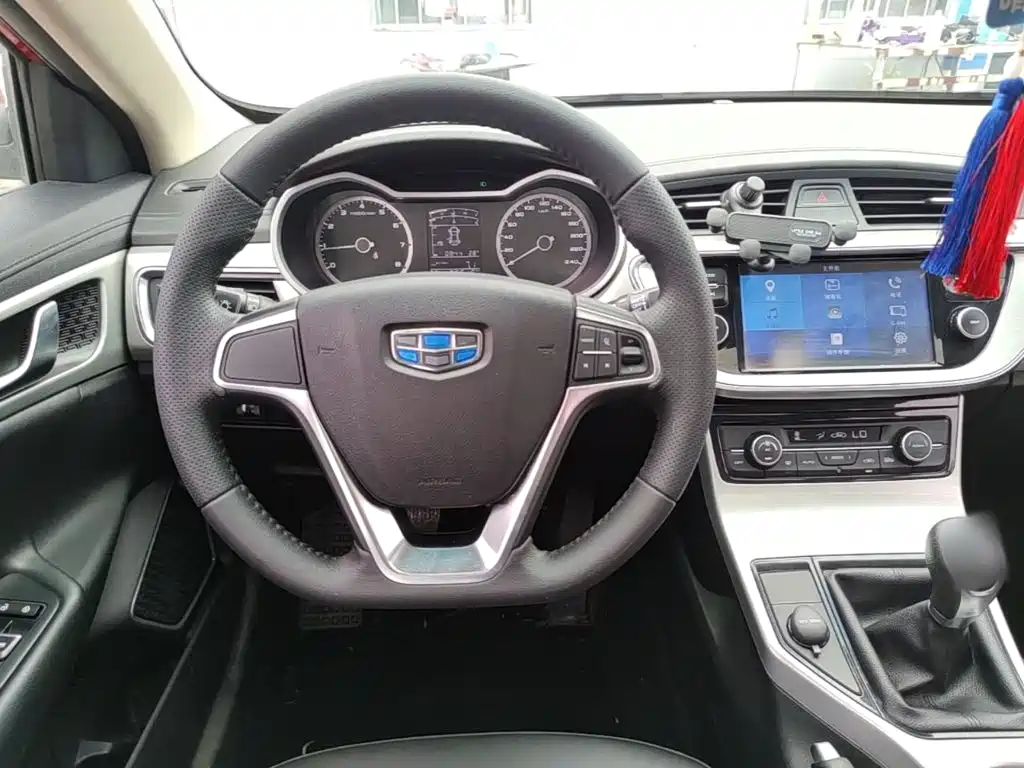 Geely Emgrand GL — миниатюра 11