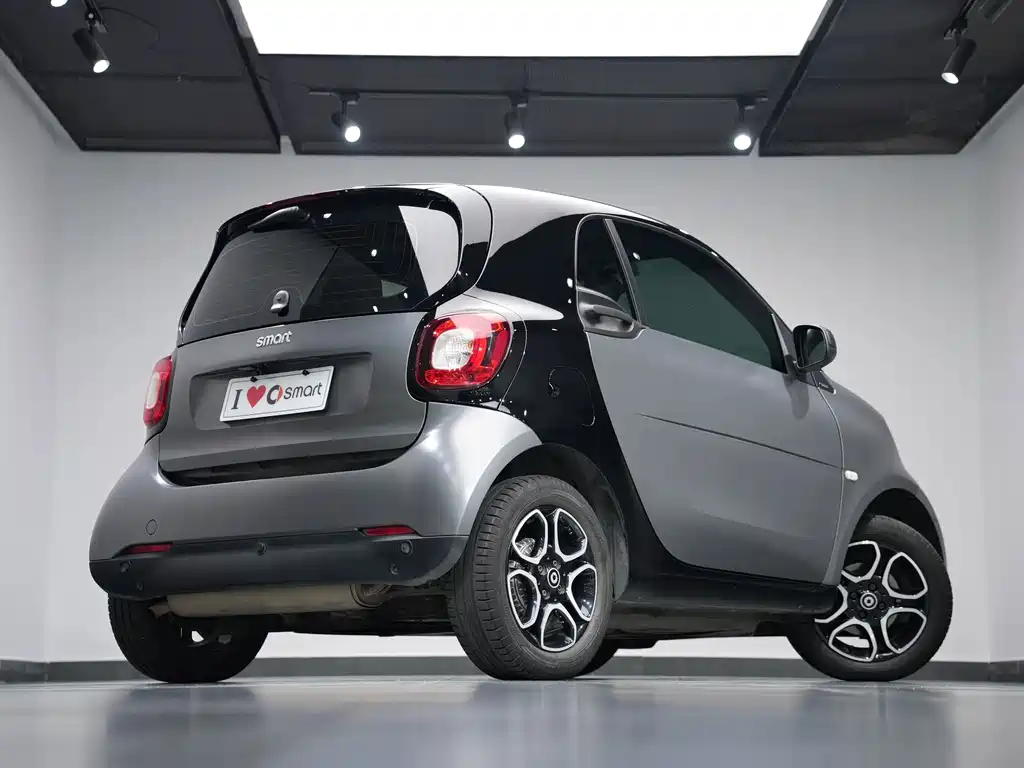 smart Smart Fortwo — миниатюра 17