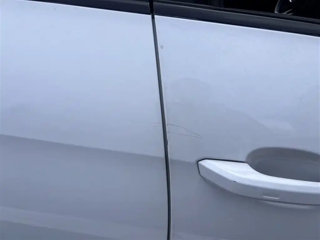 Audi A4L — миниатюра 7