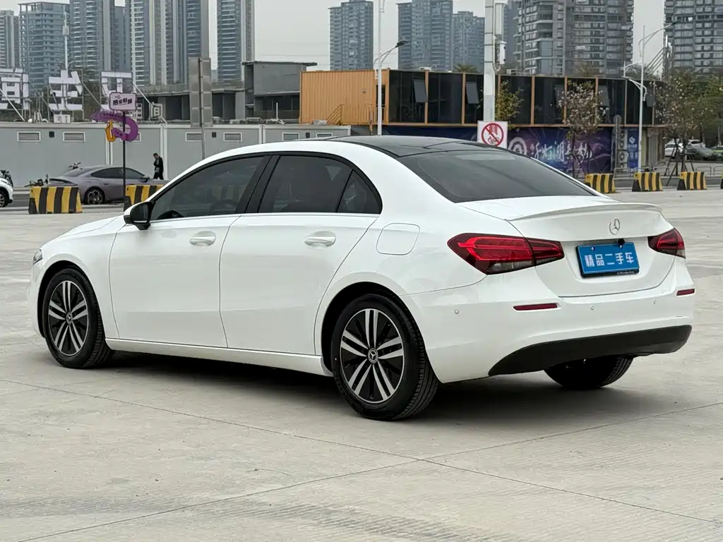 MERCEDES-BENZ A CLASS