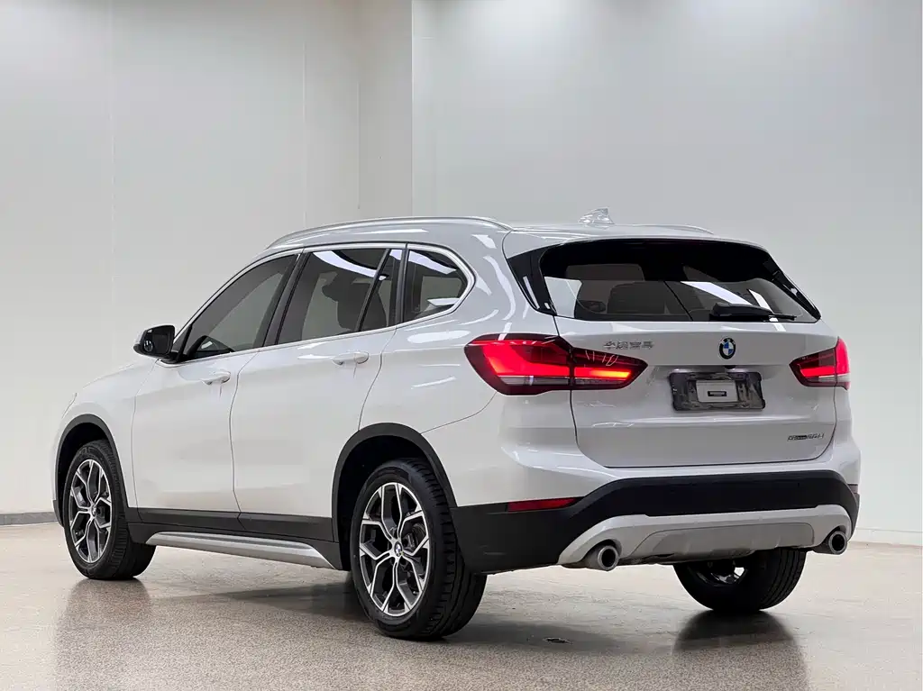 BMW X1 — миниатюра 4
