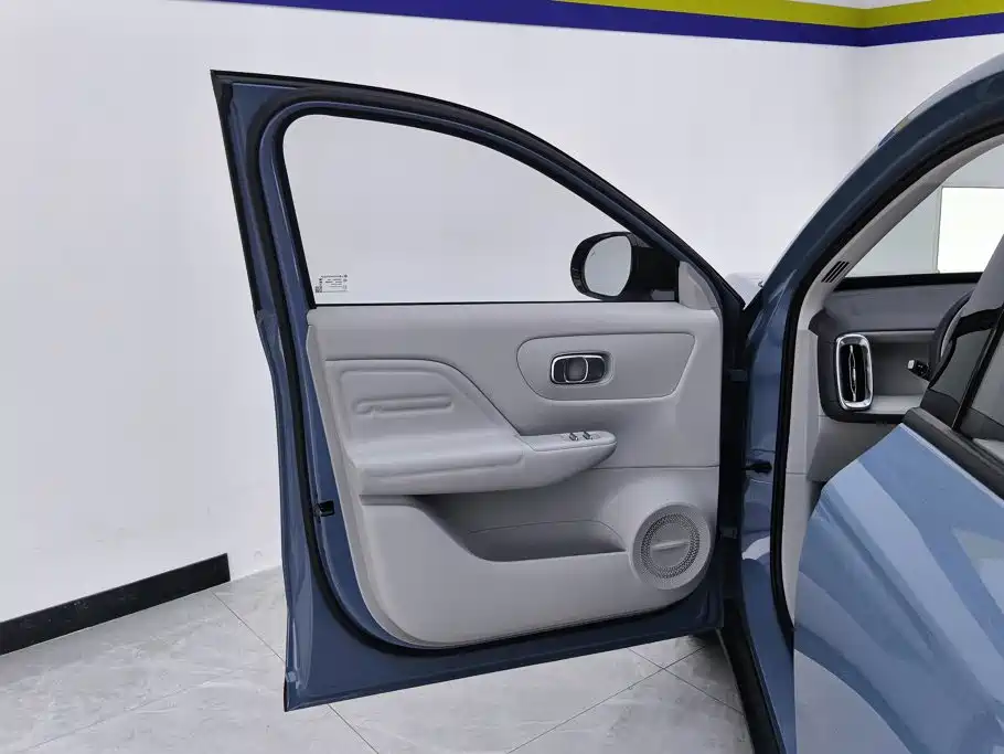 Leapmotor Leapmotor B10 — миниатюра 7