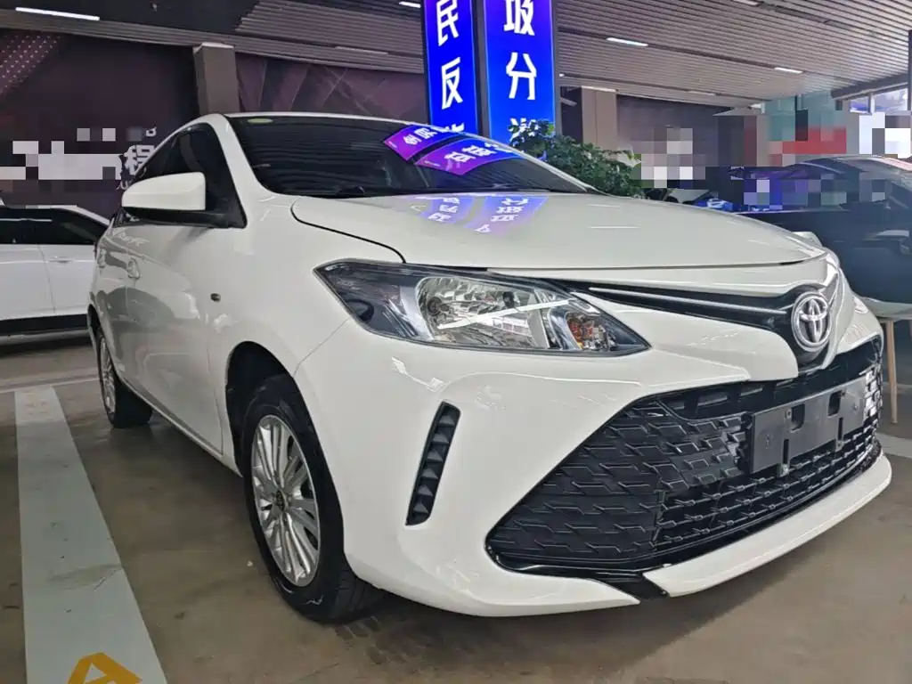 Toyota Vios FS — миниатюра 4