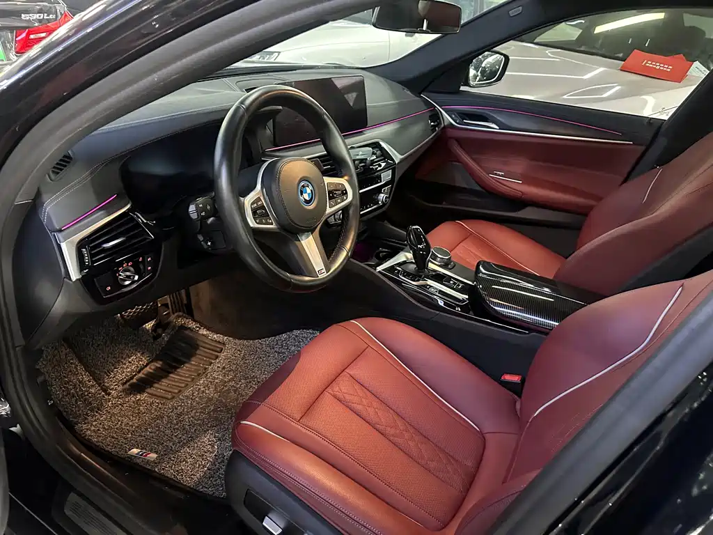 BMW 5 Series New Energy — миниатюра 3