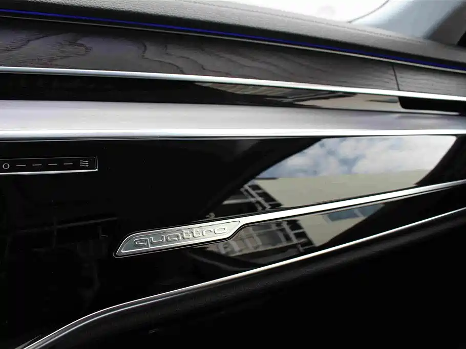 Audi A8 — миниатюра 9