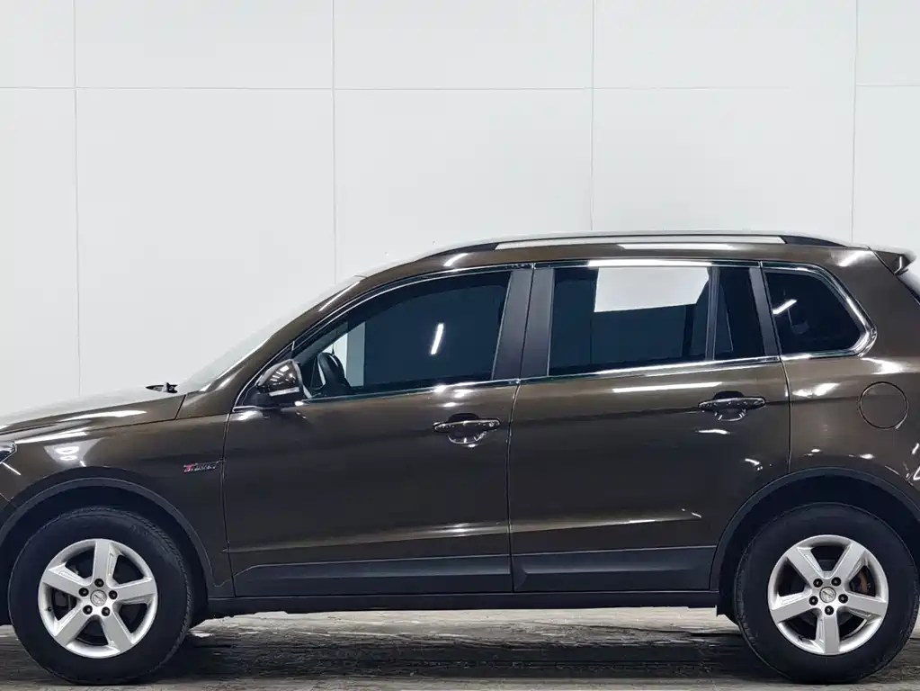 Zotye X5 2015 1.5T MT Elite IV
