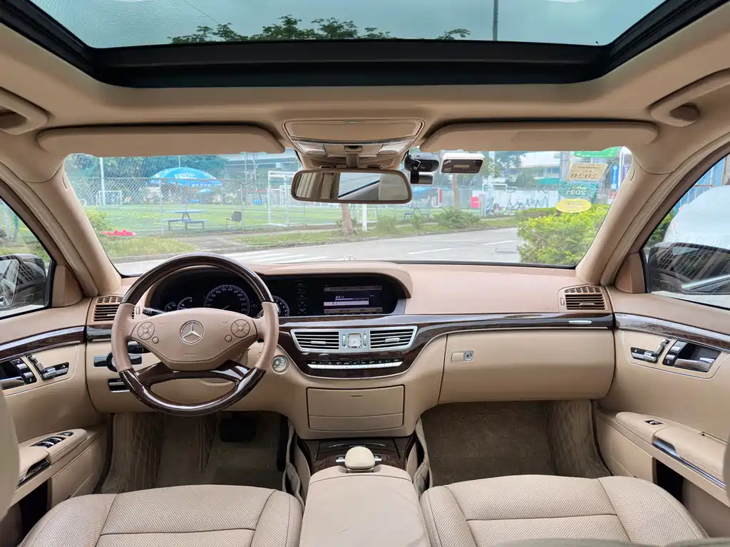 Mercedes-Benz S-Class — миниатюра 14