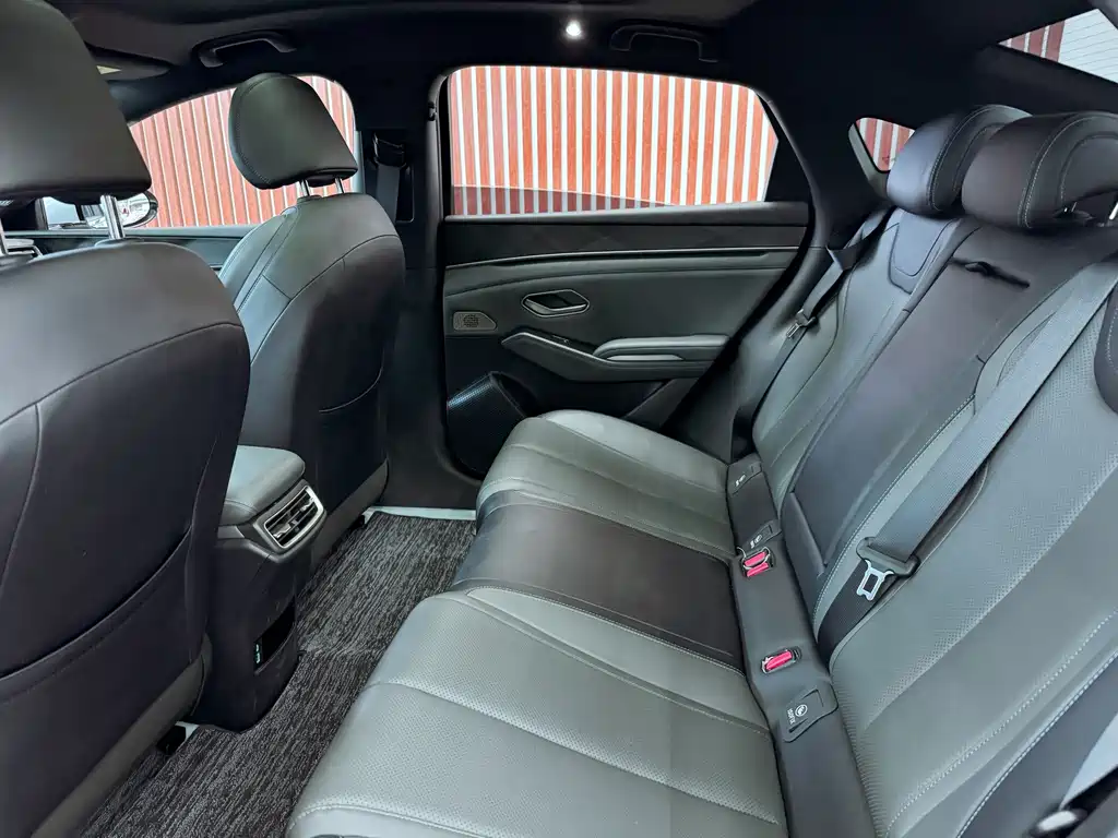BYD Qin L — миниатюра 8