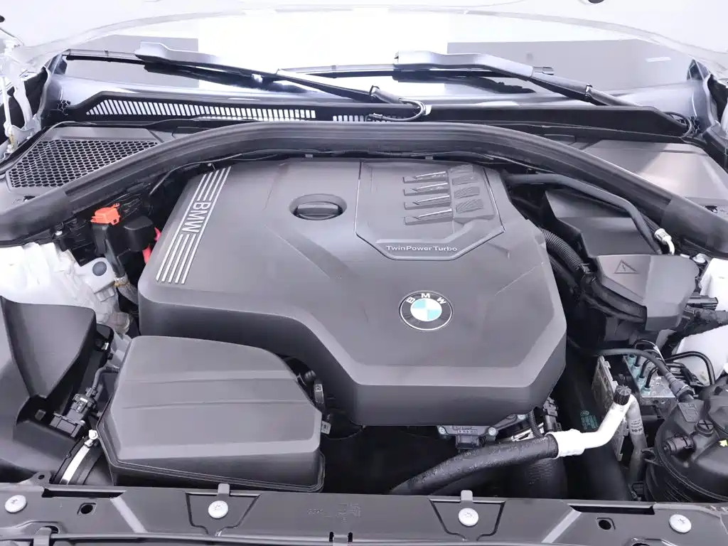 BMW 3 Series — миниатюра 24