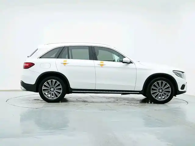 Mercedes-Benz GLC — миниатюра 6