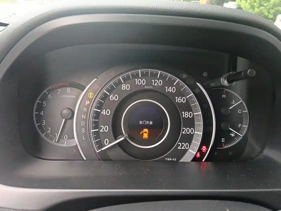 Honda CR-V — миниатюра 14