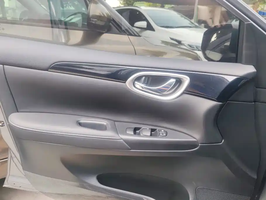 Nissan Sylphy — миниатюра 7