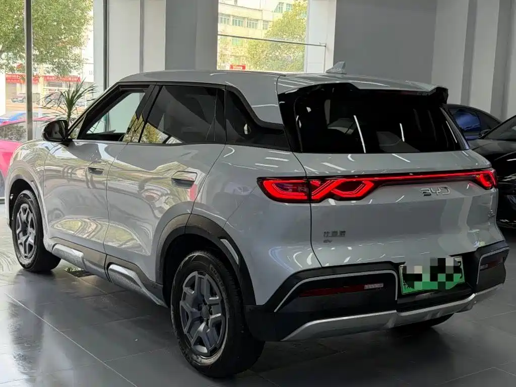 BYD Yuan UP — миниатюра 2