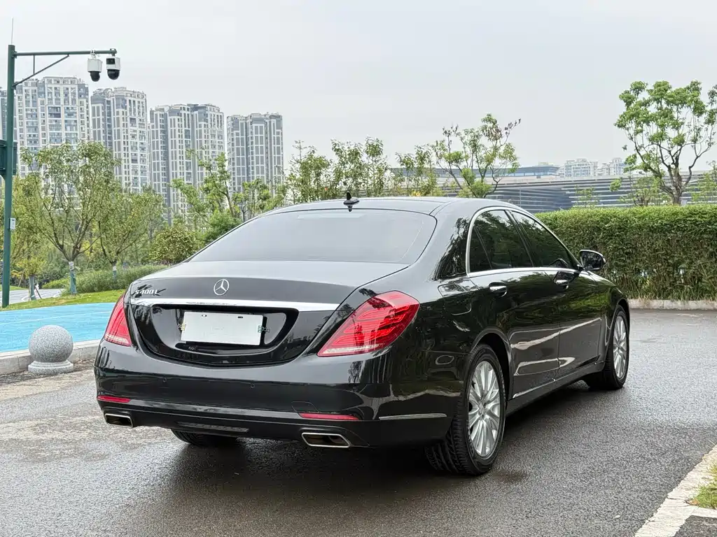 Mercedes-Benz S-Class — миниатюра 8