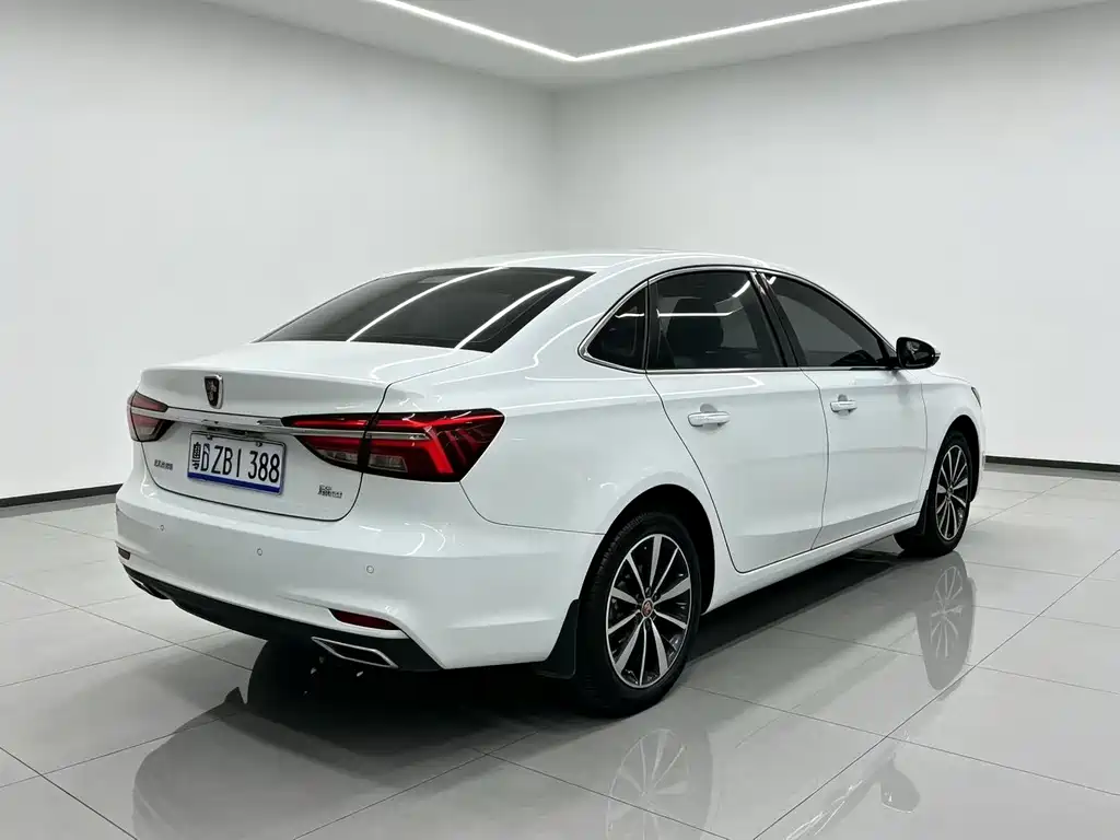 Roewe i6 Classic — миниатюра 9