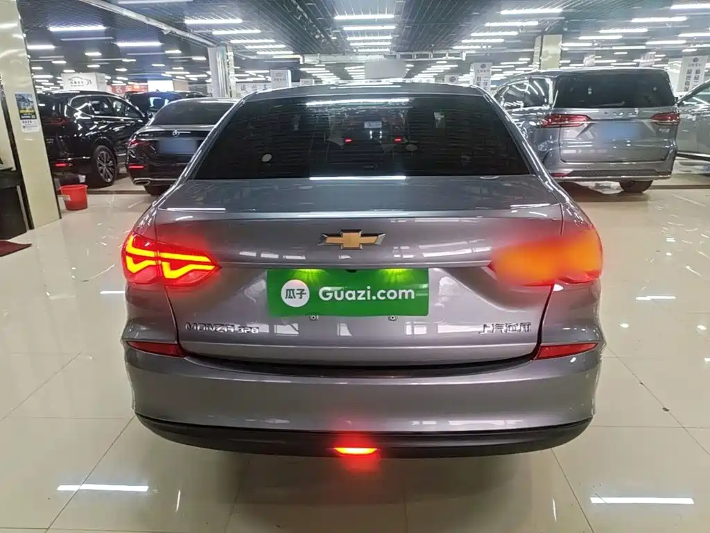 Chevrolet Monza — миниатюра 6