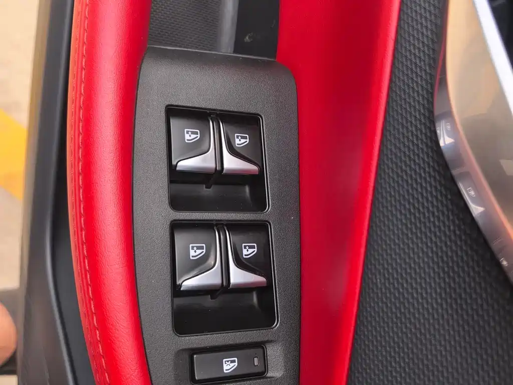 Changan UNI-T 2021 1.5T