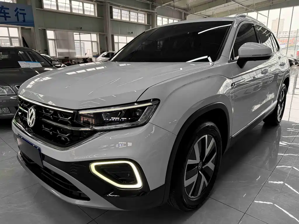 Volkswagen Tayron 2023