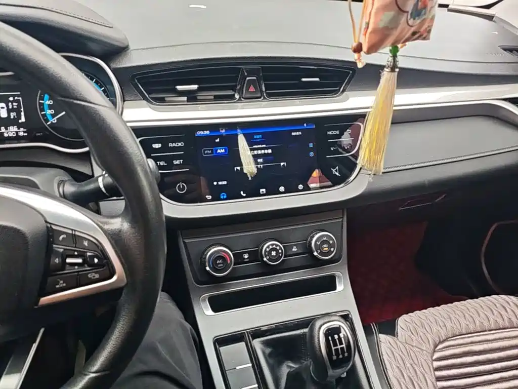 Geely Emgrand — миниатюра 13