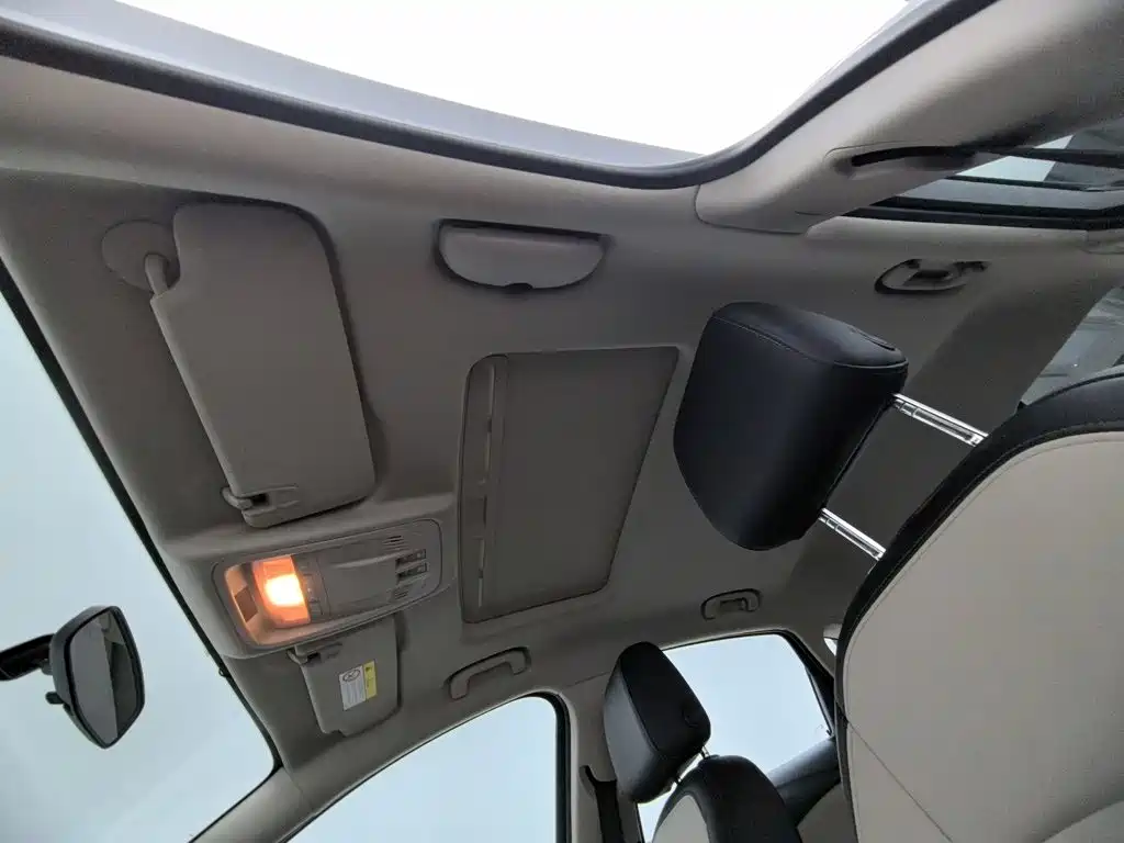 Buick Verano — миниатюра 14