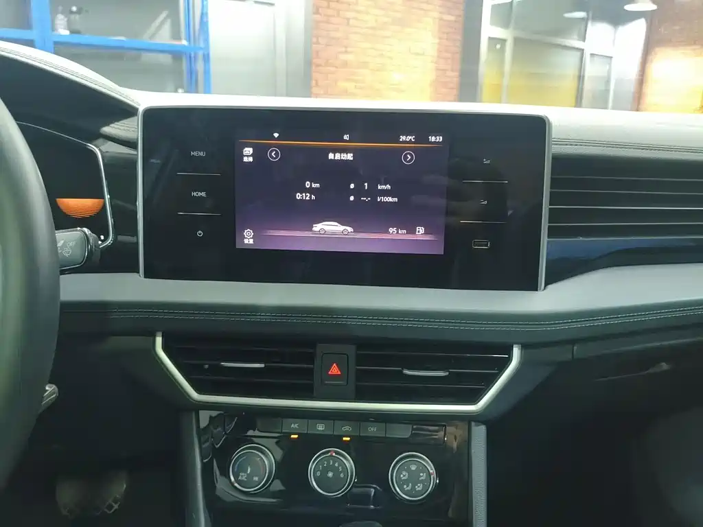 Volkswagen Sagitar — миниатюра 14