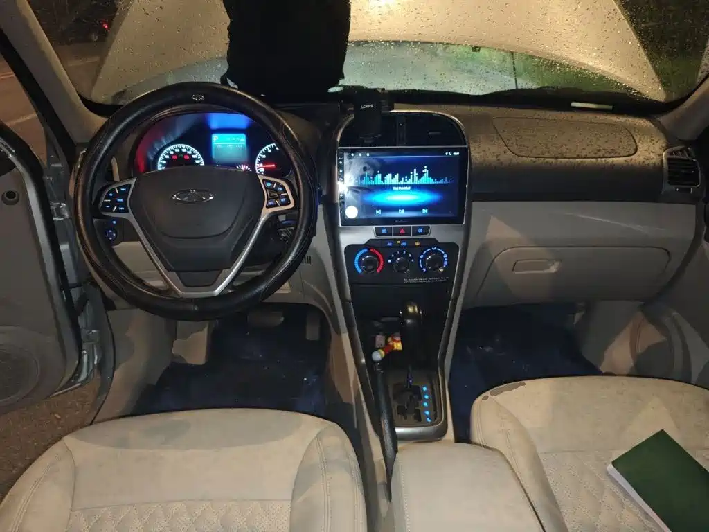 Chery Tiggo 3 — миниатюра 10
