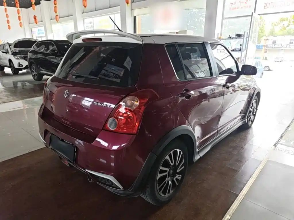 Suzuki Swift — миниатюра 7