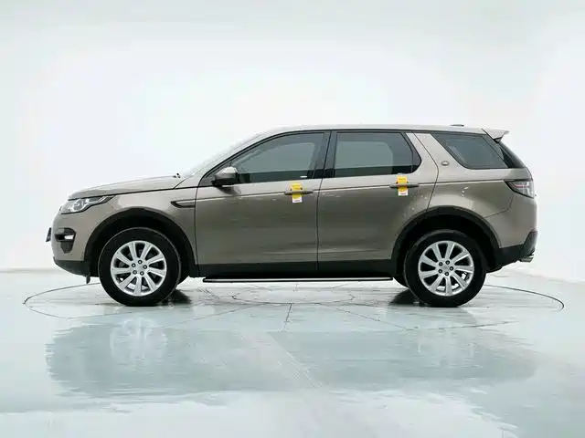 Land Rover Discovery Sport — миниатюра 6
