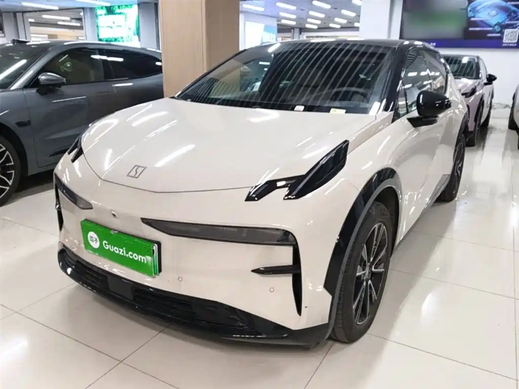Zeekr X 2024