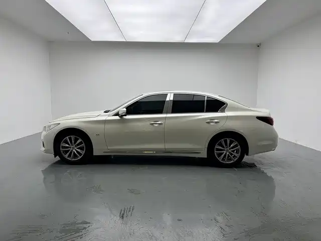 Infiniti Q50L — миниатюра 7