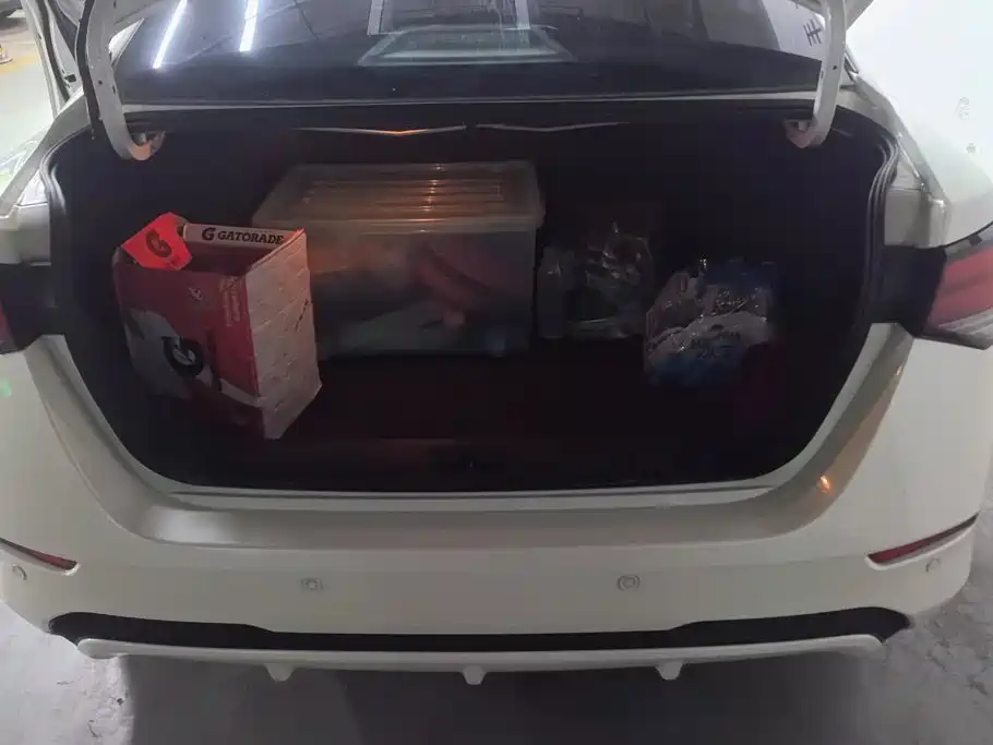 Nissan Sylphy — миниатюра 4