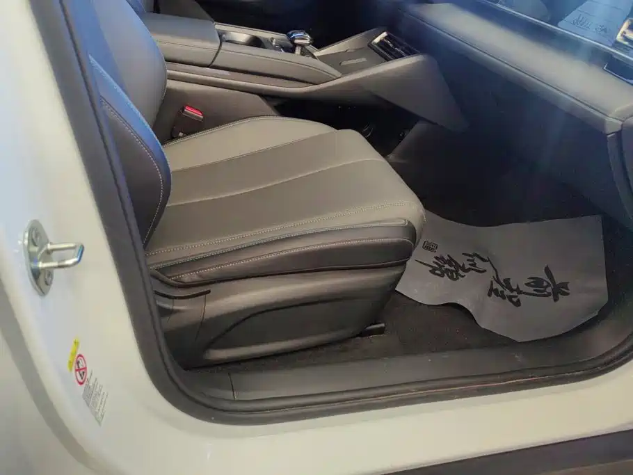 BYD Qin L — миниатюра 8